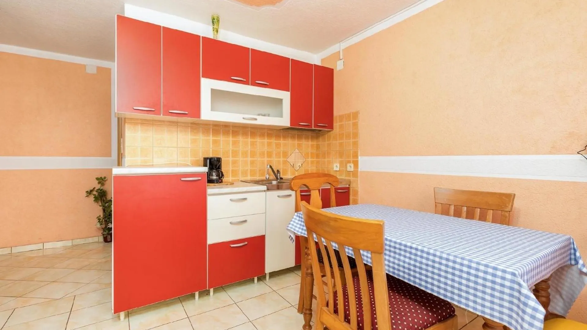 Apartment Ferienwohnung Fuer 4 Personen Ca 40 Qm In Fazana-Surida, Istrien Istrische Riviera Valbandon